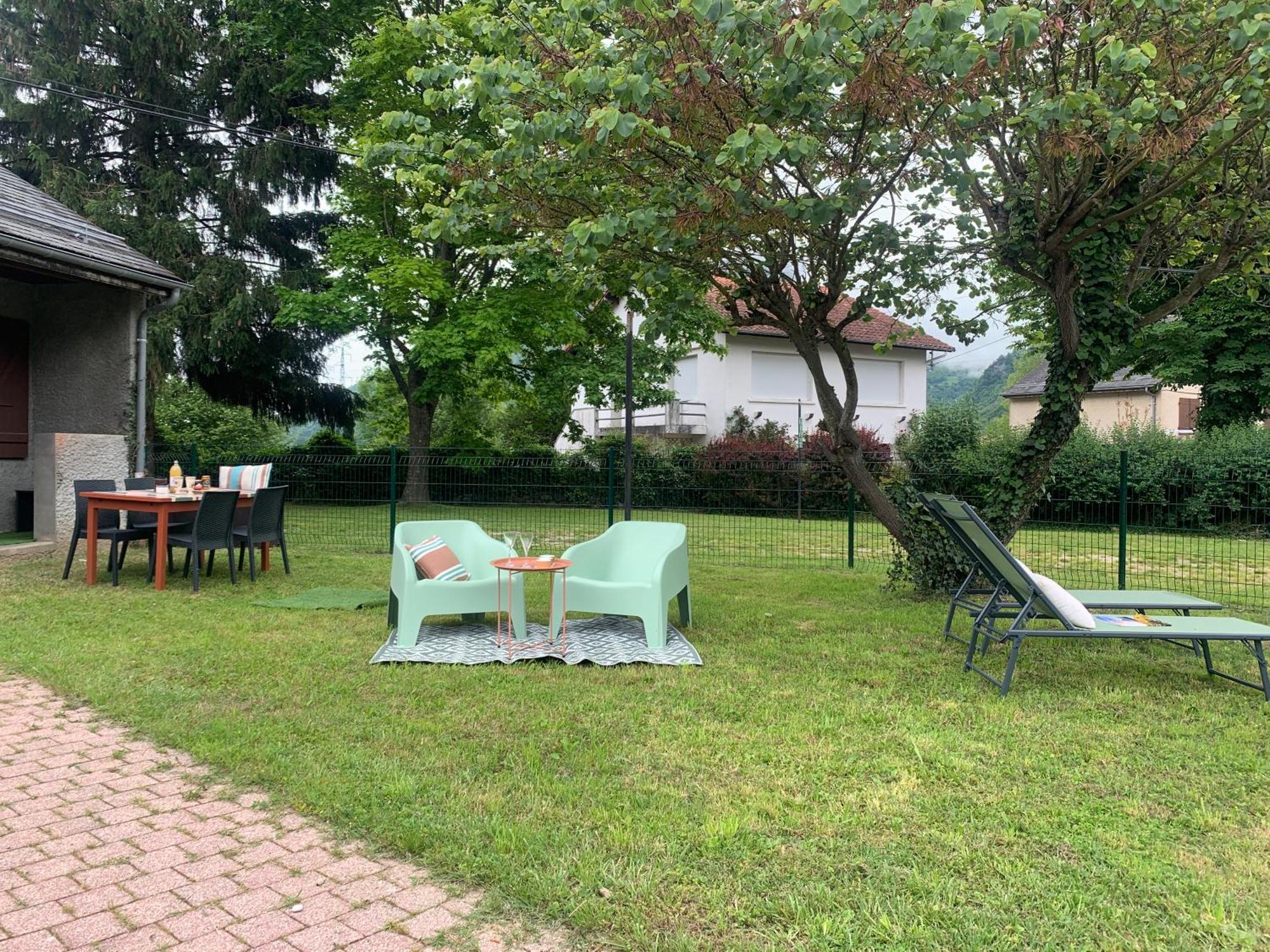 La Suite Unique - Le Jardin Sur Les Pyrenees- Vue Panoramique Montagne -Jardin Cloture Prive De 100M2-Parking-Linge De Lit Et Serviettes Compris- Bielle Екстер'єр фото
