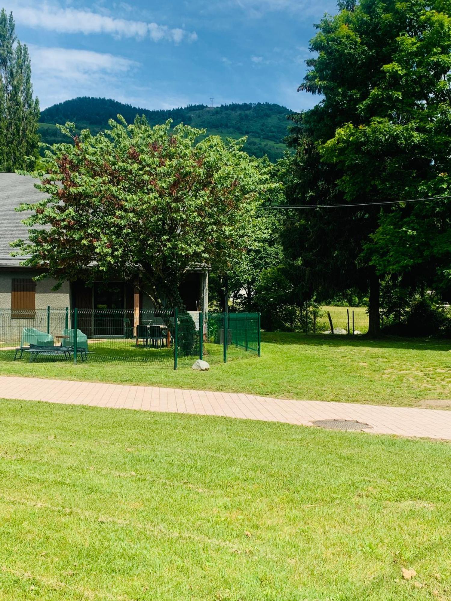 La Suite Unique - Le Jardin Sur Les Pyrenees- Vue Panoramique Montagne -Jardin Cloture Prive De 100M2-Parking-Linge De Lit Et Serviettes Compris- Bielle Екстер'єр фото